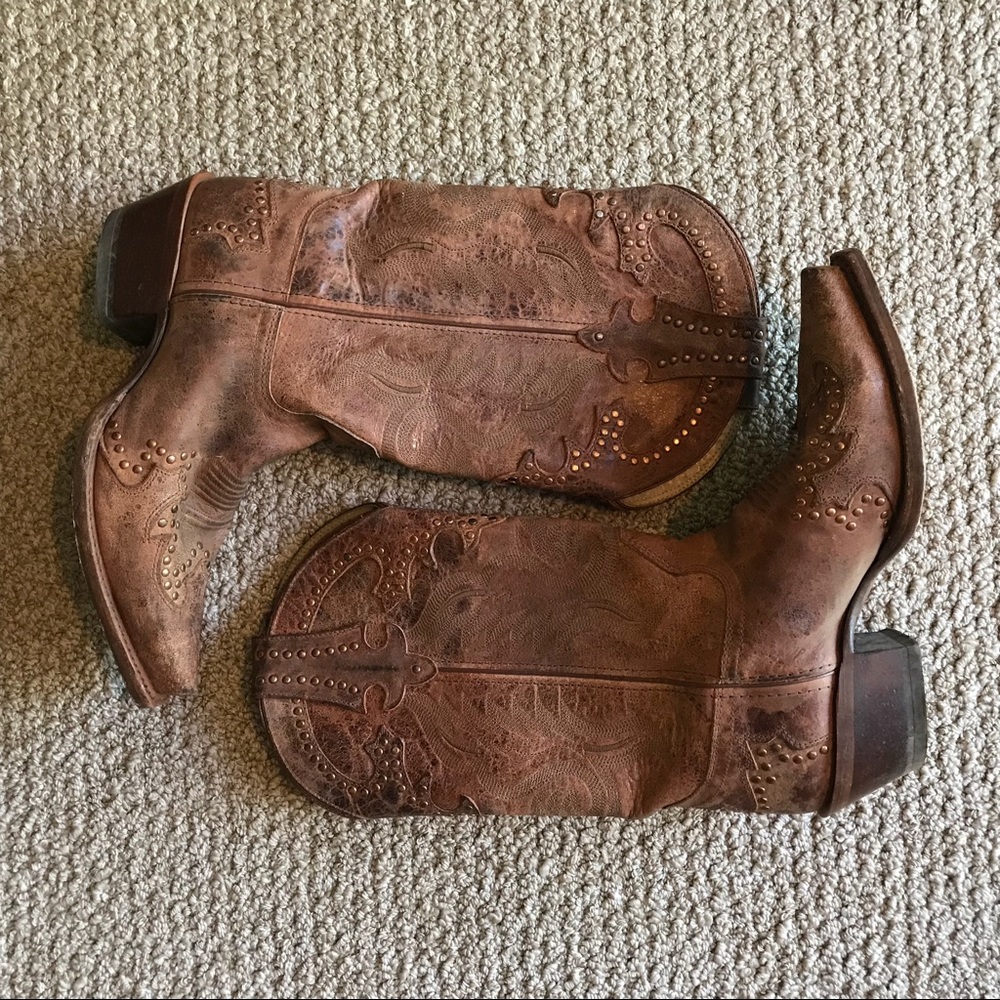 Leather boots